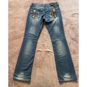 Miss Me Women's Mid Rise Bootcut Denim Jeans Embroidery Size 30